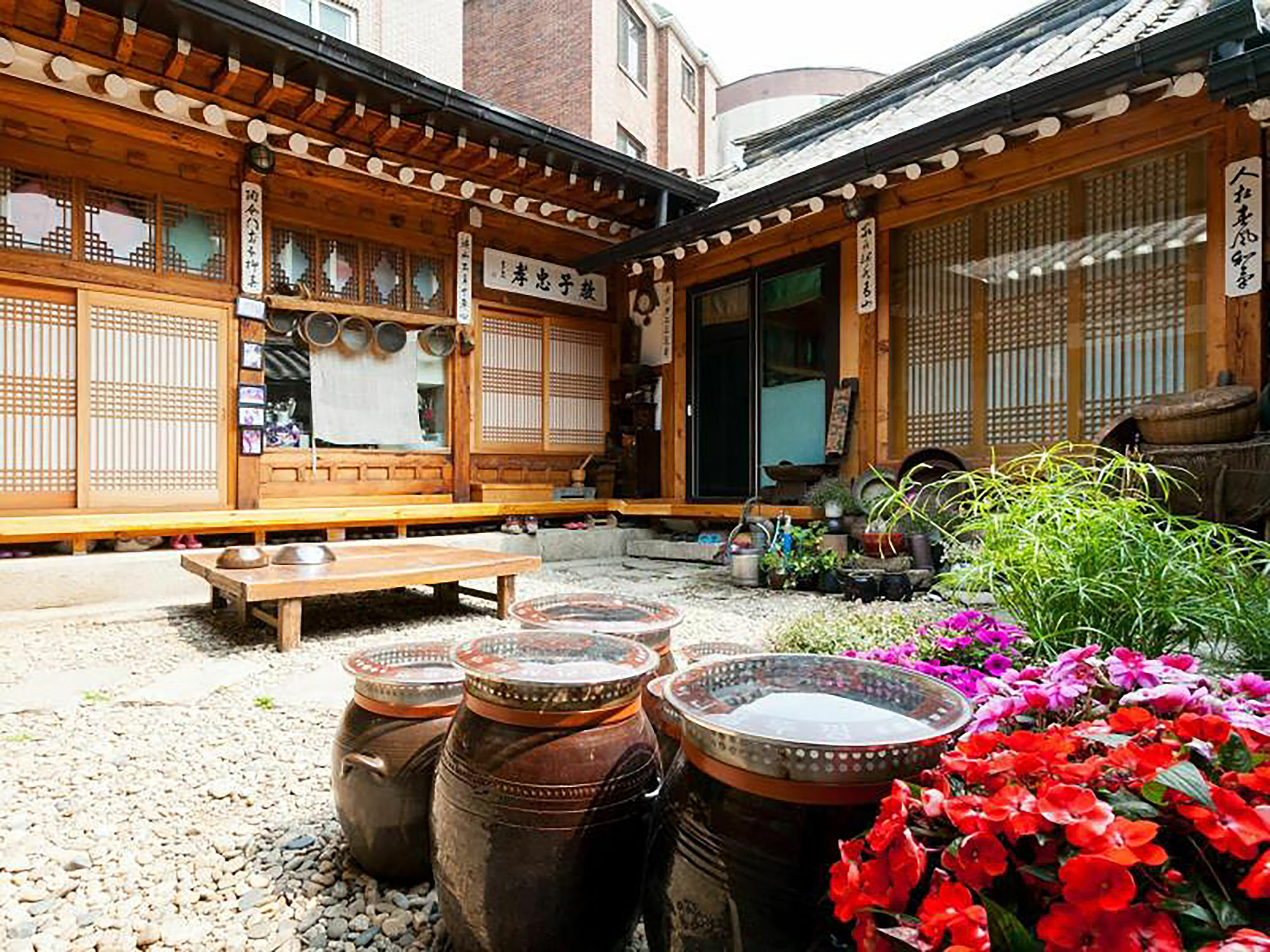 Eugene Hanok Culture Center Dongdaemun Seoul Exterior foto